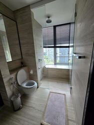 TwentyOne Angullia Park (D9), Condominium #555385921